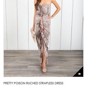 Vici strapless dress-